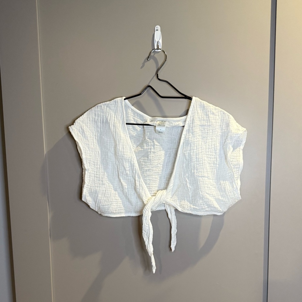 Wild Fable White Tie-Front Blouse